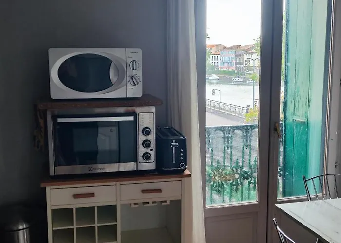 Cozy French With A Beautiful View Agde